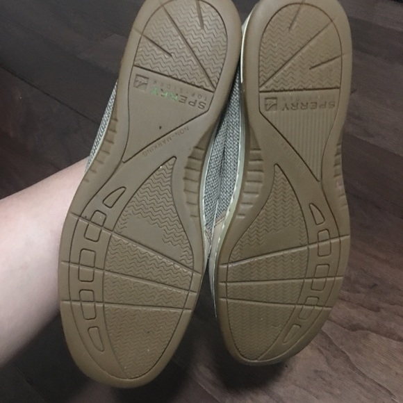 Women’s Sperry boat shoes - Picture 6 of 7